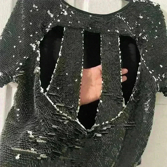 Black Sequins Blouse With Back Opening - Size L -A28 - Picture 2 of 4